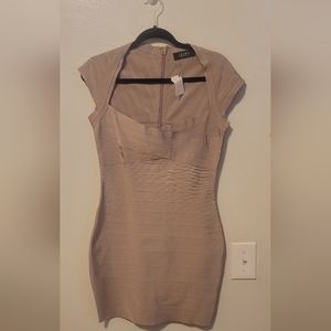 Form fitting dress, perfect for a wedding or date night.